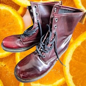 Dr. Martens Ankle‎ Boots Leather Lace Up Casual Maroon Women's Size 6